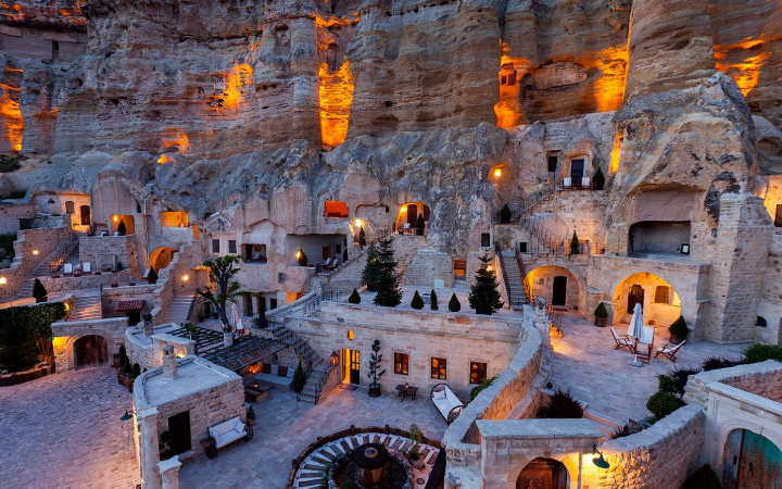 cave hotel